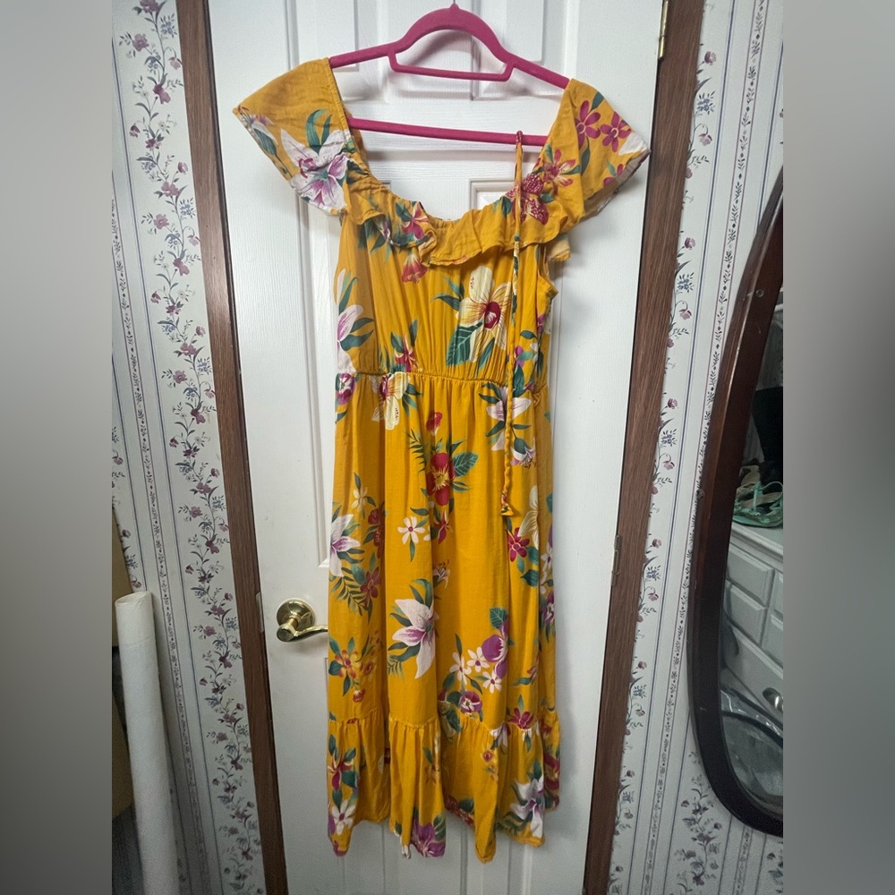 Old Navy Tropical  Off Shoulder